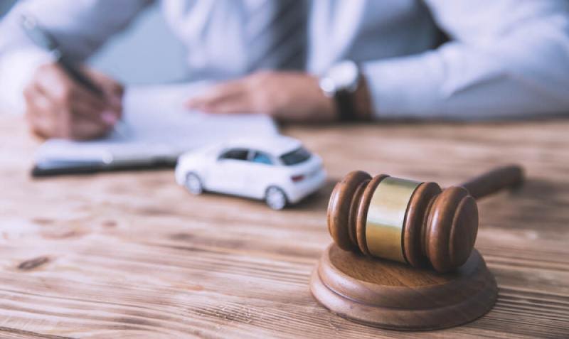 How Can a Car Accident Lawyer Help Me After an Accident?