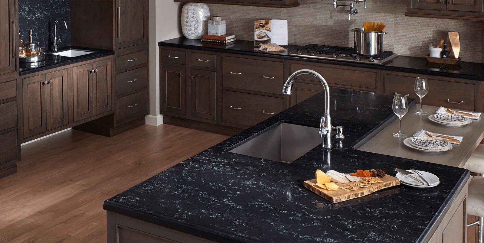 How It’s Done: Man-made Quartz Counters that Look Like Natural Stone