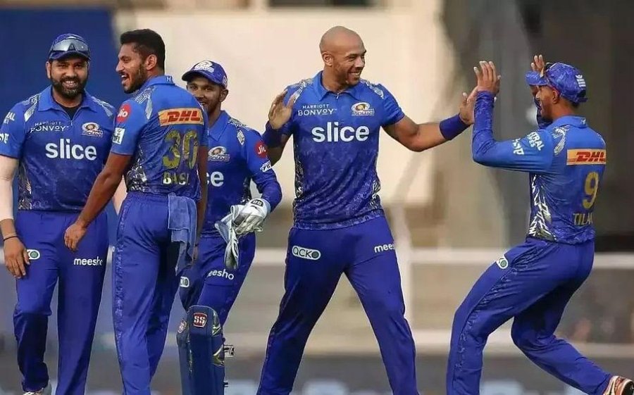 Former India Cricketer Explains What Makes Mumbai Indians Better