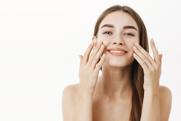 5 Benefits of Microneedling Treatments for Skin