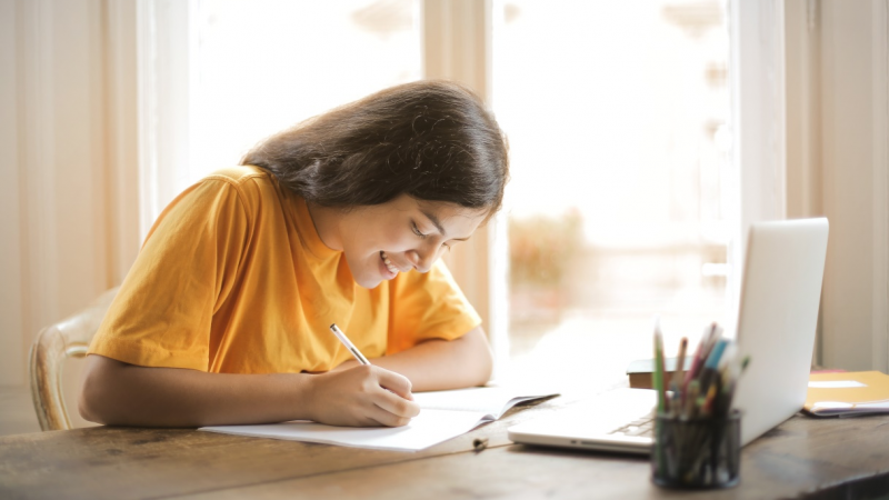 5 Ways Academic Helpers can Help Reduce Exam Stress
